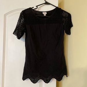Merona eyelet lace top, XS BOGO $5 ITEMS